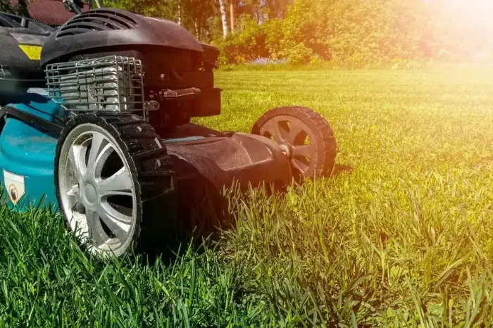 Professional Lawn Mowing in Bend, OR